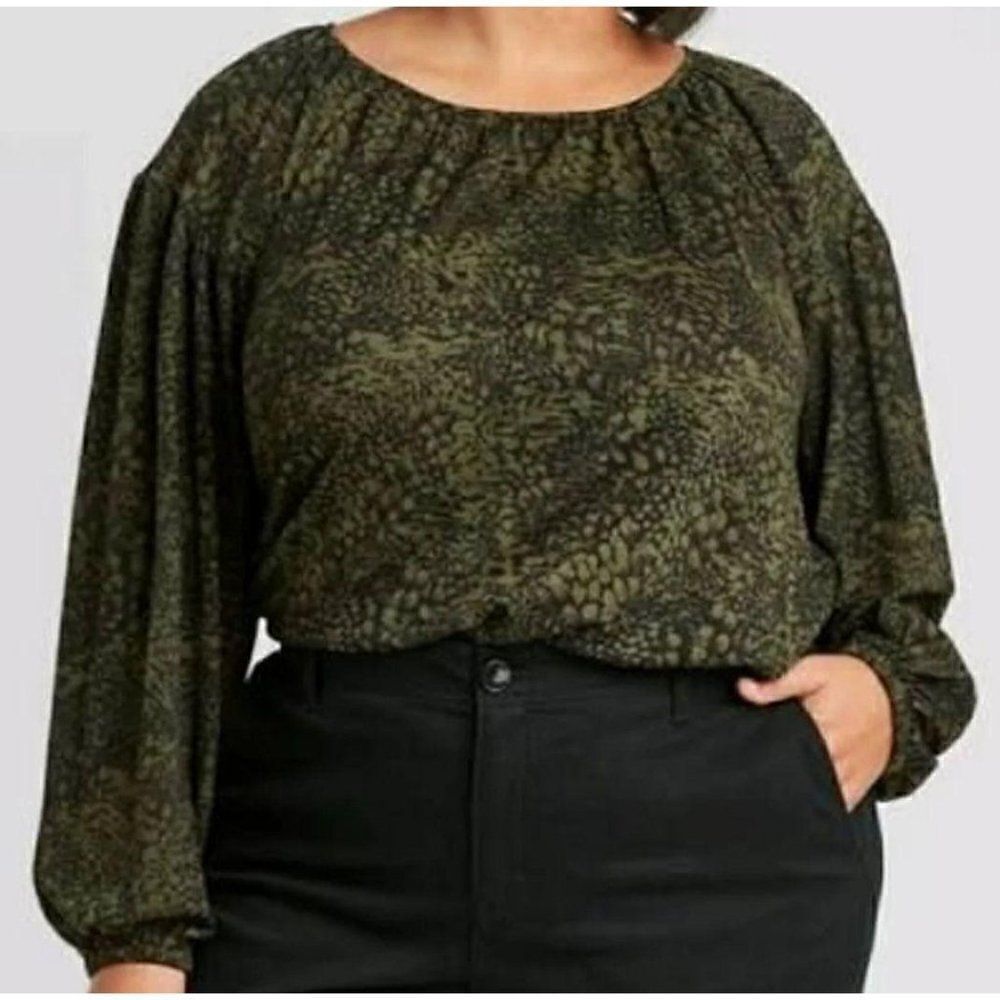 ‎Ava Viv - Sassy Green Animal Print Blouse 2XL